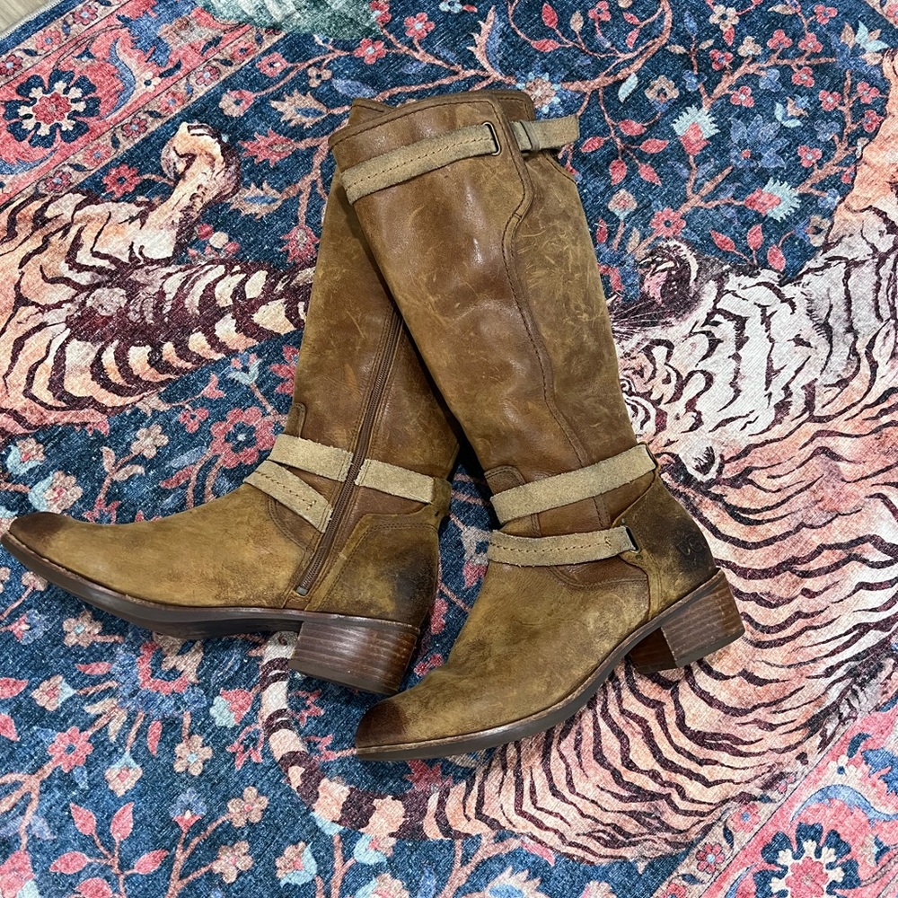 UGG Darcie Distressed Leather Boots